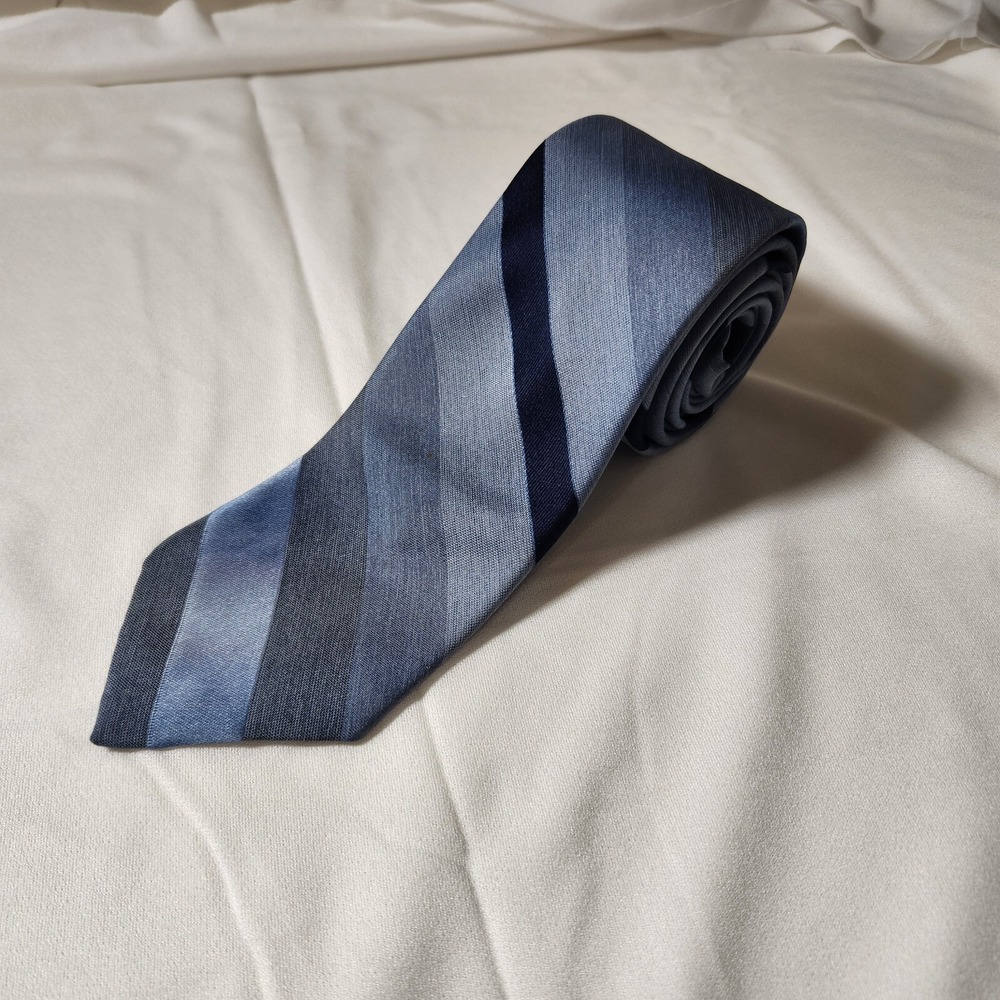 Vintage Sears Men's‎ Store Blue Striped 57 Inch Tie